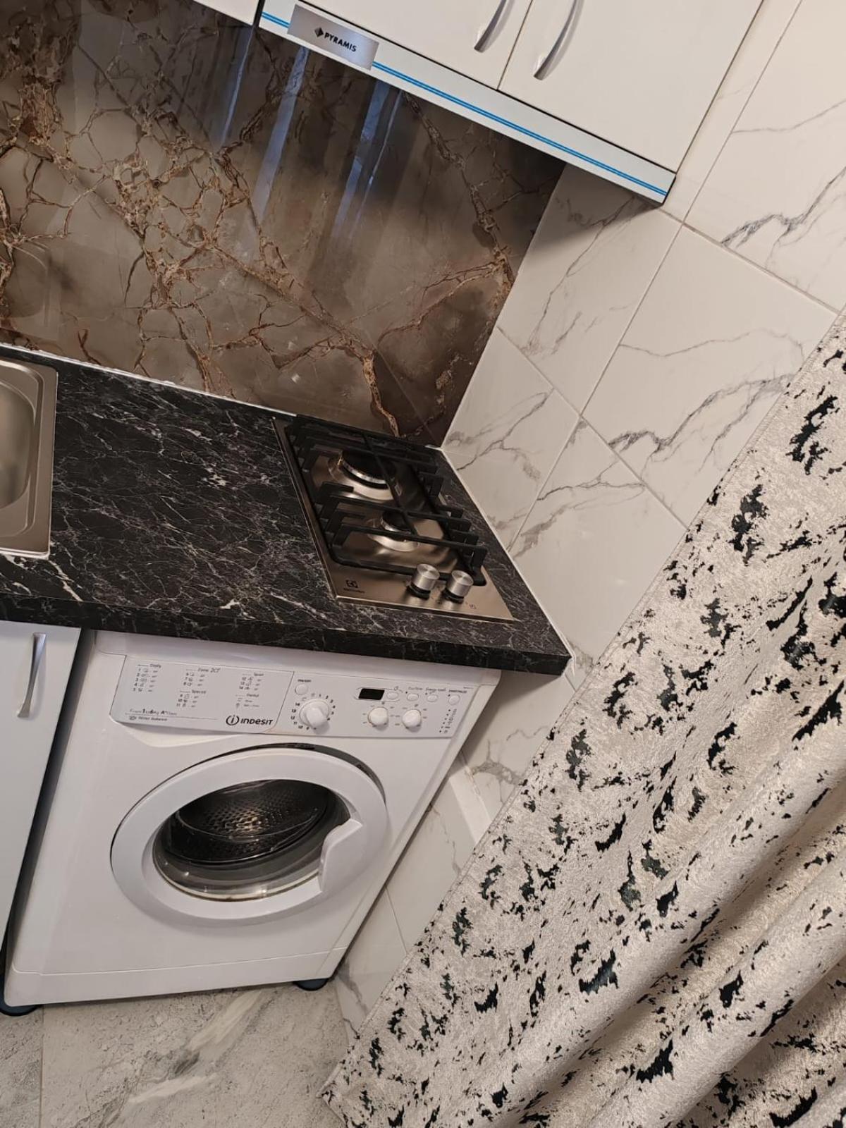 Appartamento Garsoniera G3 Craiova Esterno foto